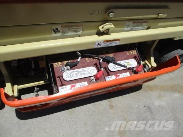 JLG 1930ES 가위형 리프트