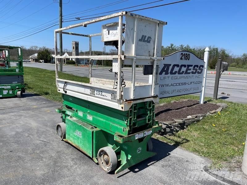 JLG 1932RS 가위형 리프트