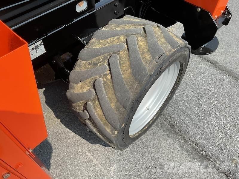 JLG 260MRT 가위형 리프트