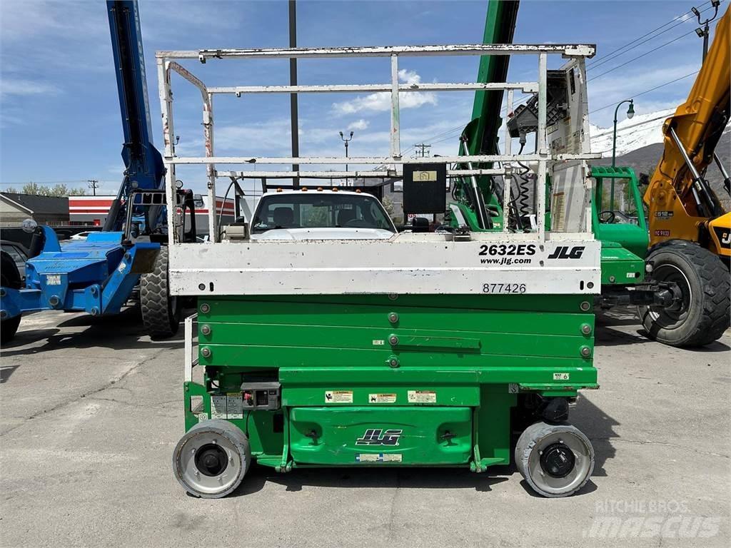 JLG 2632ES 가위형 리프트