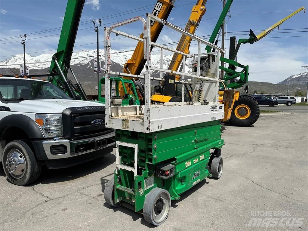 JLG 2632ES 가위형 리프트