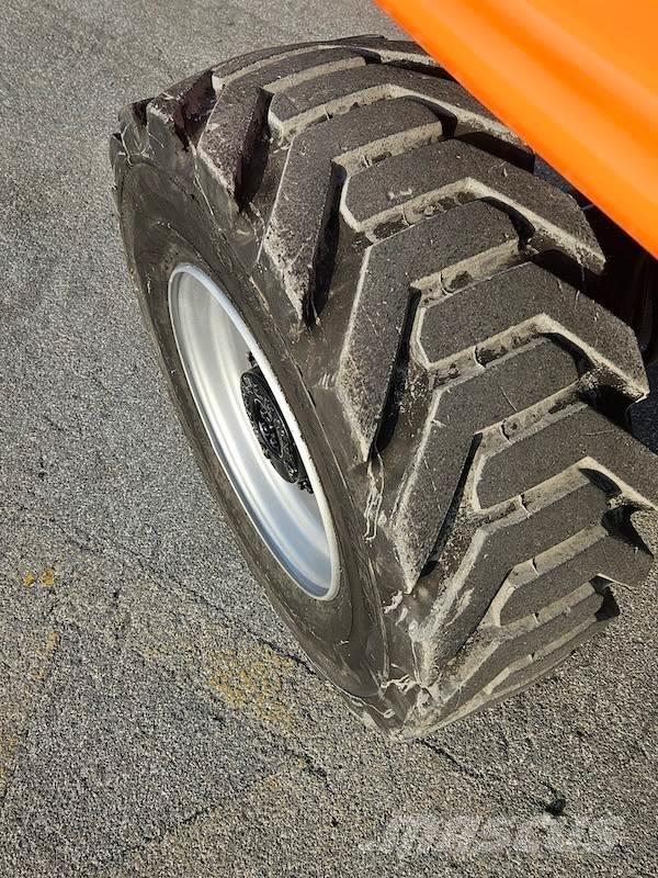 JLG 400S 견인식 전동이동 리프트