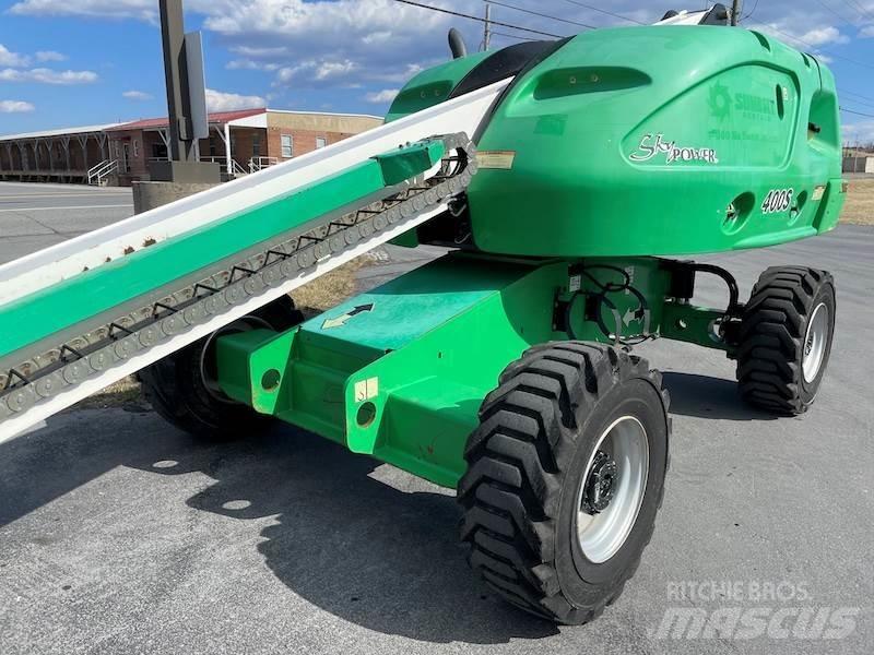 JLG 400S 견인식 전동이동 리프트