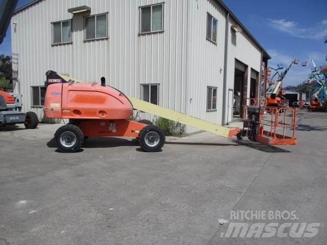 JLG 400S 견인식 전동이동 리프트