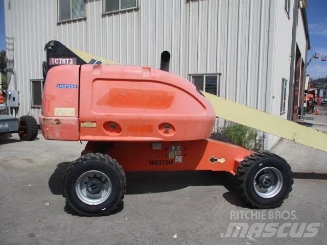 JLG 400S 견인식 전동이동 리프트