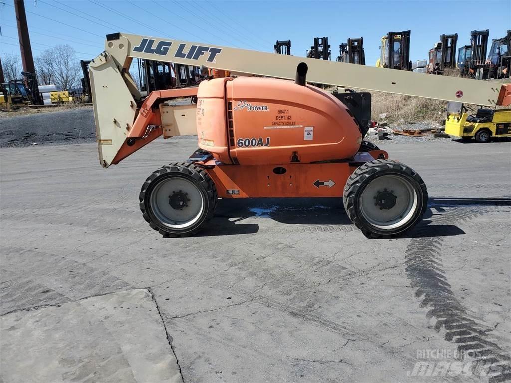 JLG 600AJ 관절형 전동이동 리프트