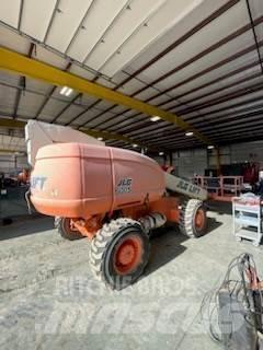 JLG 600S 견인식 전동이동 리프트