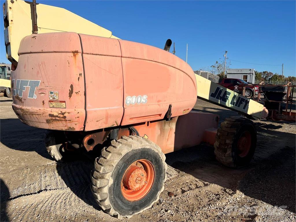 JLG 600S 기타 승강기와 플랫폼