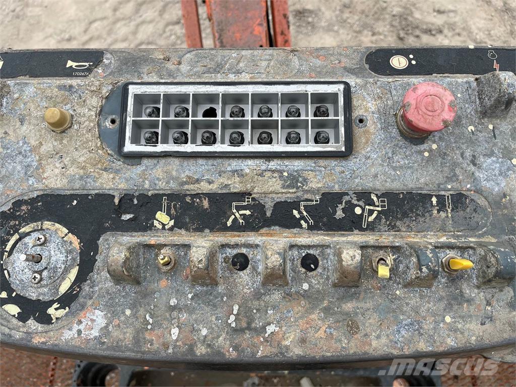 JLG 660SJ 기타 승강기와 플랫폼