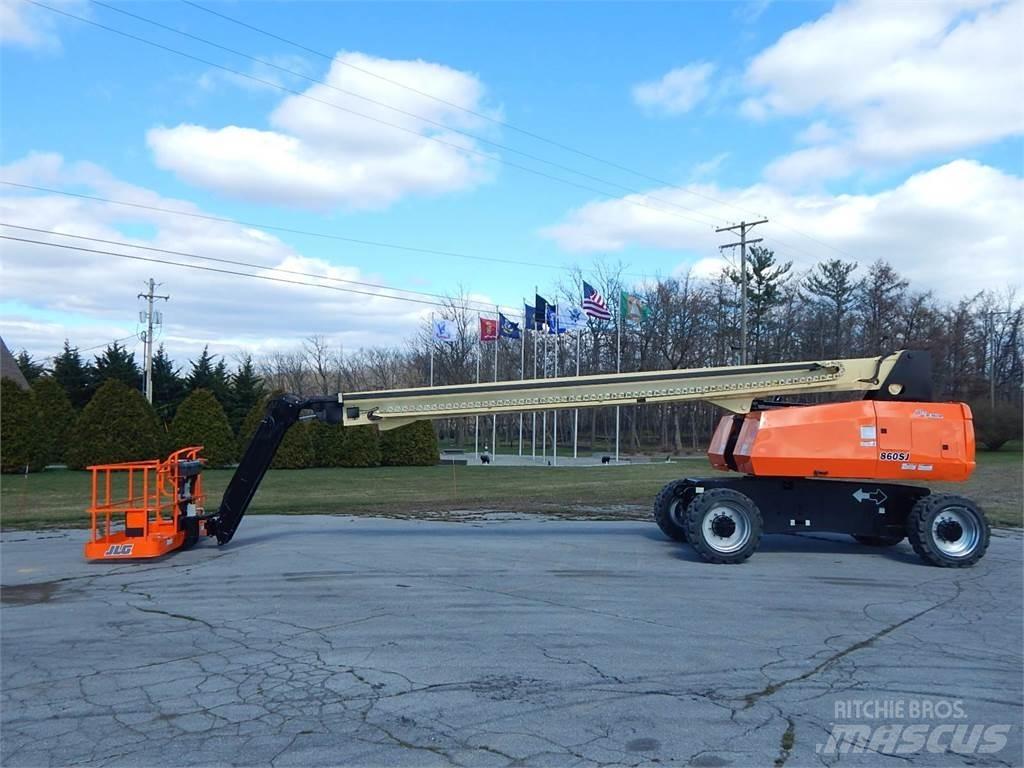 JLG 860SJ 견인식 전동이동 리프트