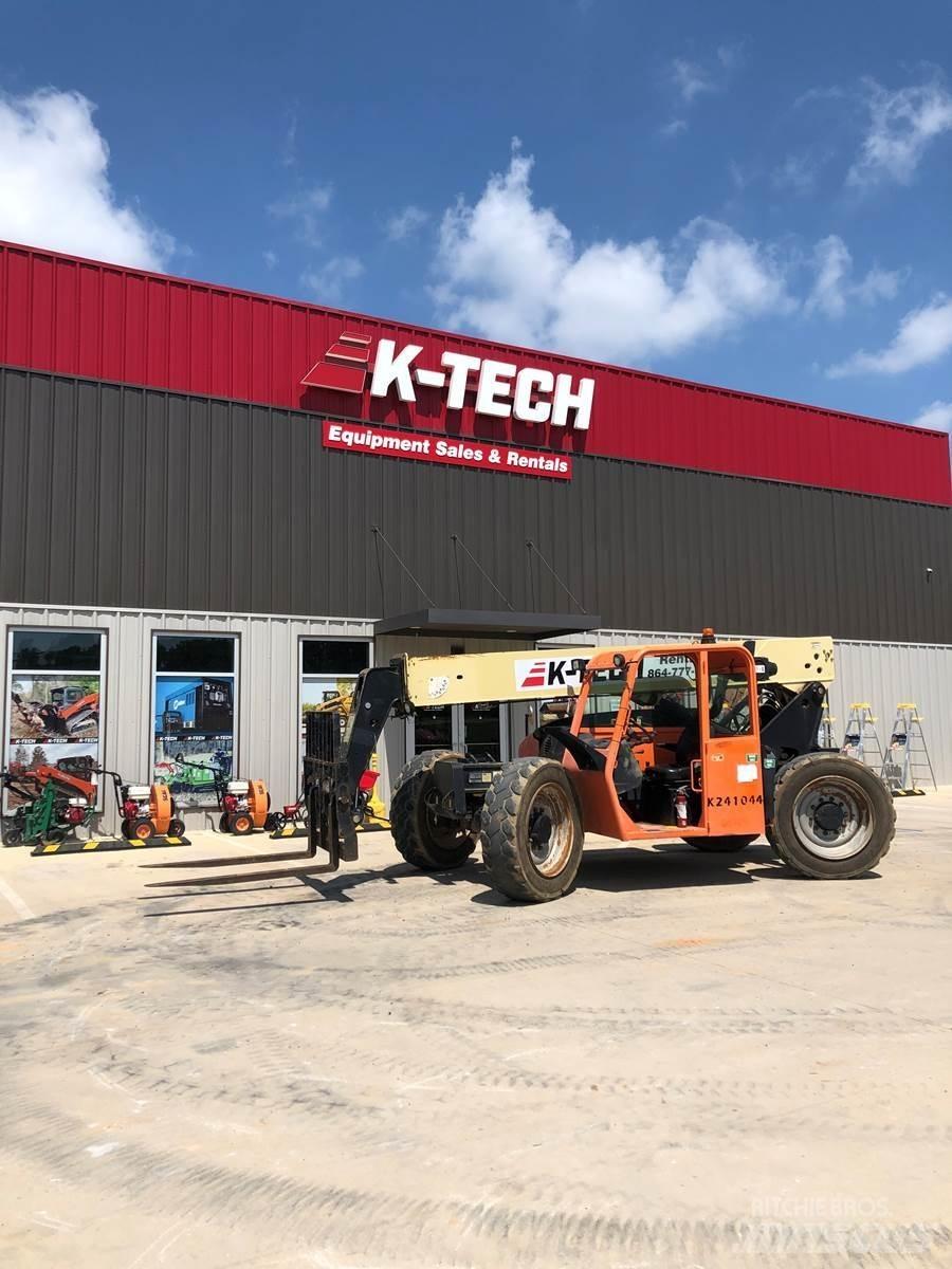 JLG G6-42A 견인식 전동이동 리프트