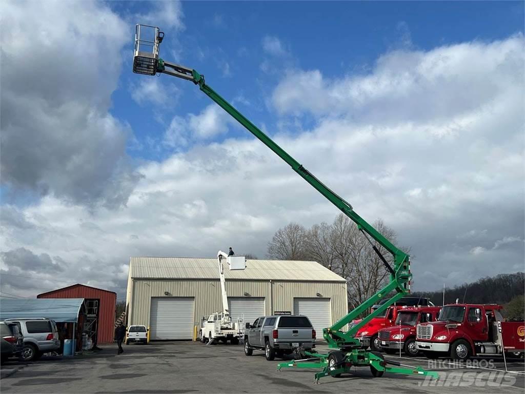 JLG T500J 트레일러 탑재 고소작업대