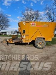 Kuhn 5144 믹서 피더