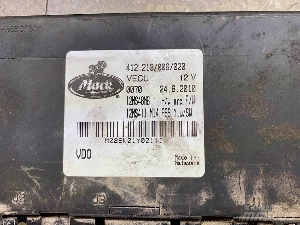Mack  일렉트로닉스