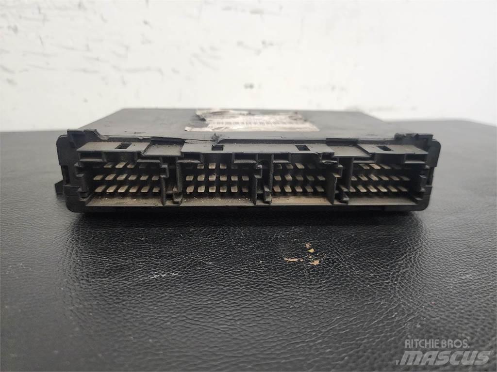 Mack  일렉트로닉스