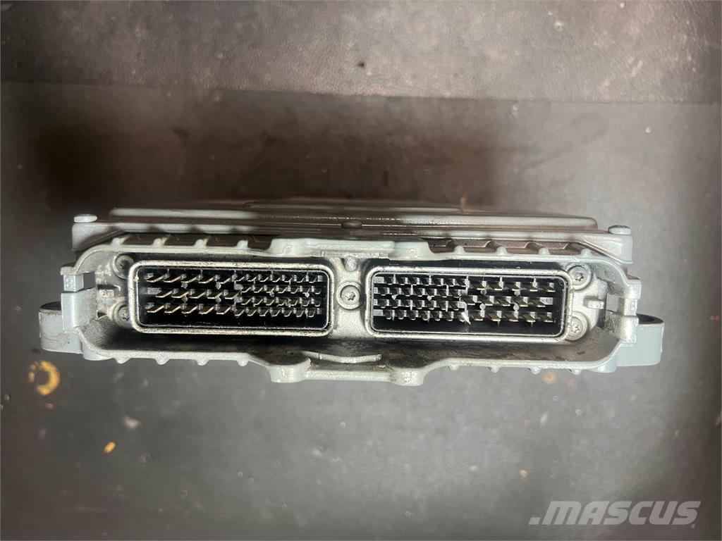 Mack  일렉트로닉스