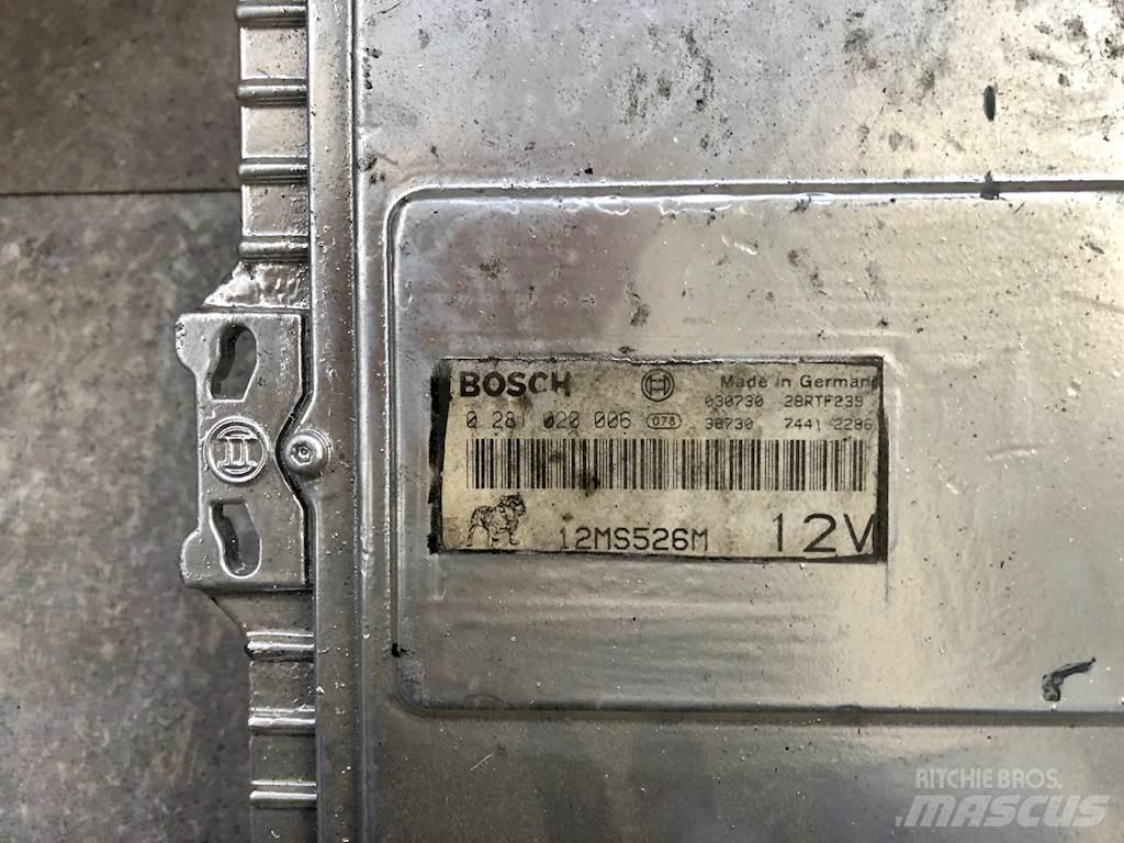 Mack E7 일렉트로닉스