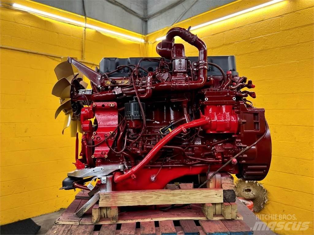 Mack MP7 엔진