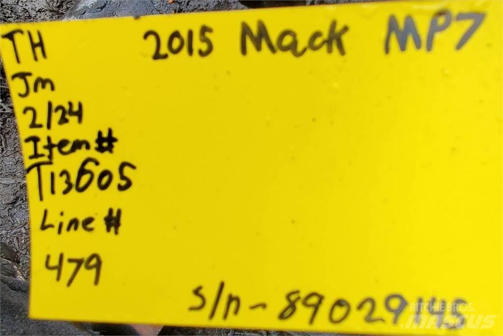 Mack MP7 엔진