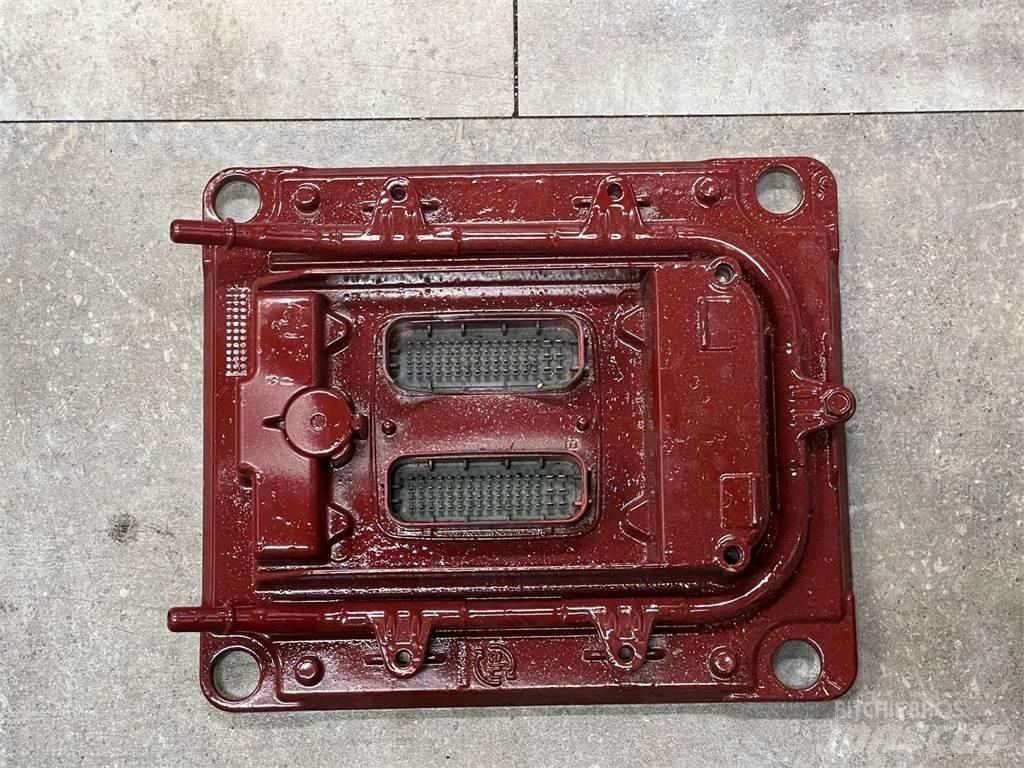Mack MP7 일렉트로닉스