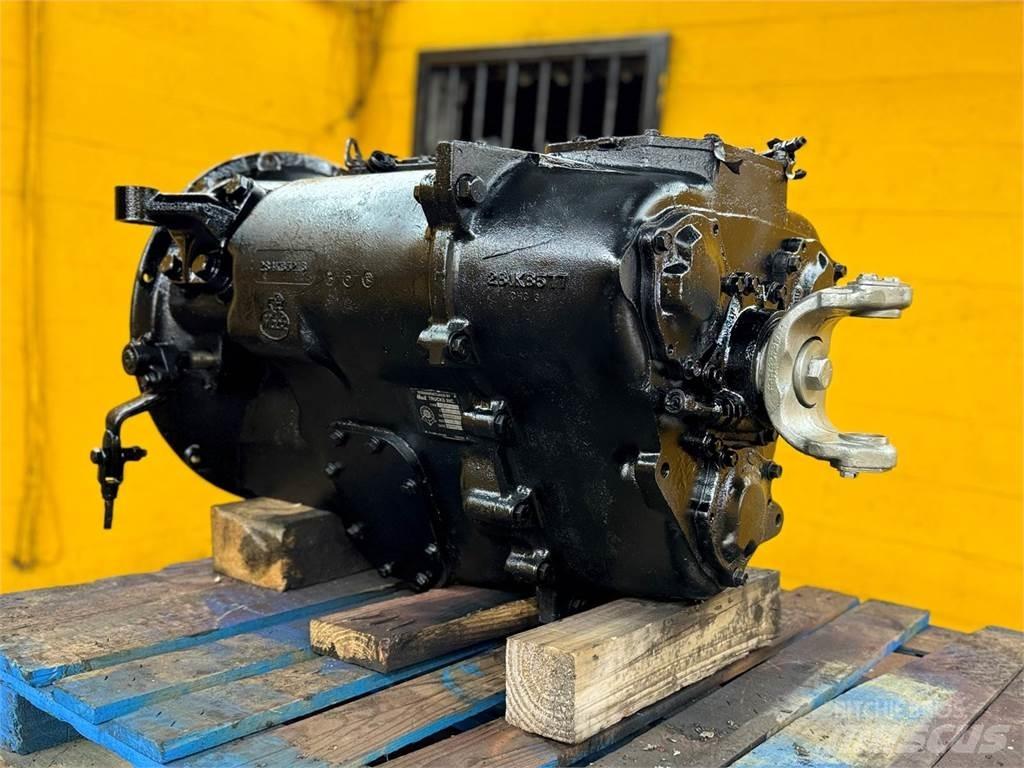 Mack T2100 기어박스