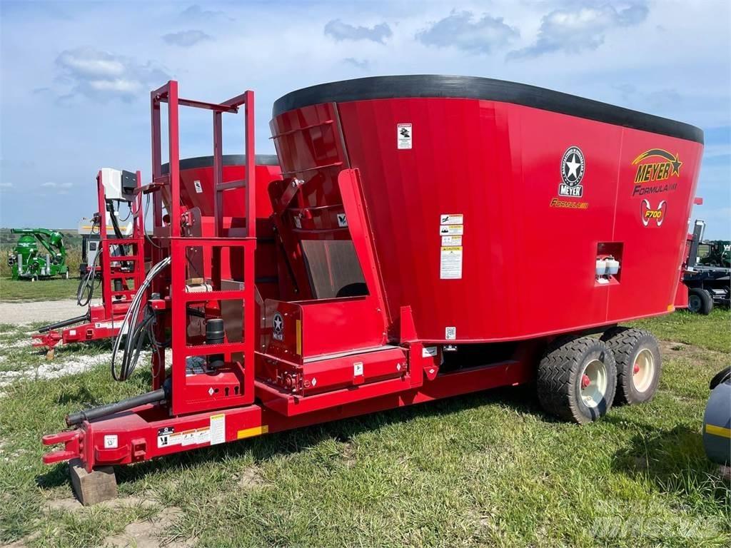 Meyer F700 믹서 피더