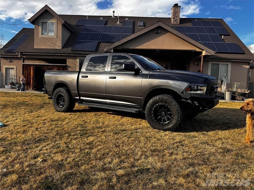 RAM 1500 픽업/드롭사이드