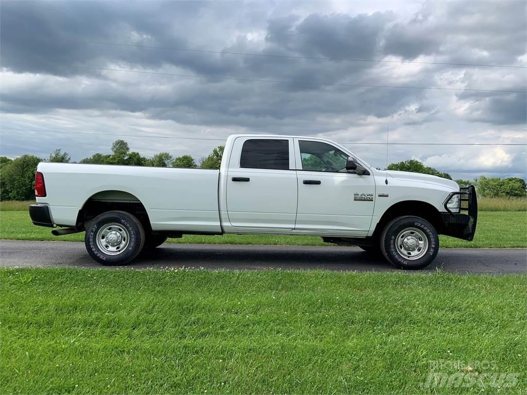RAM 2500 픽업/드롭사이드