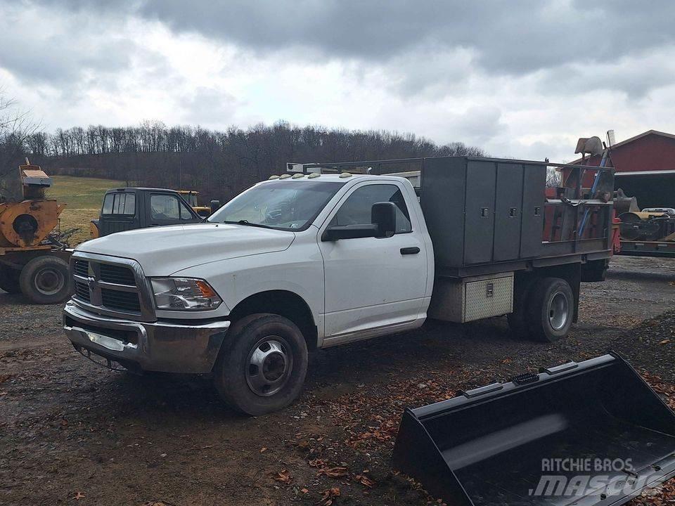 RAM 3500 픽업/드롭사이드