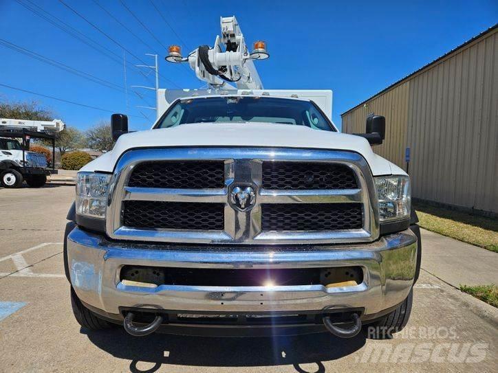 RAM 5500 트럭 탑재 고소작업대