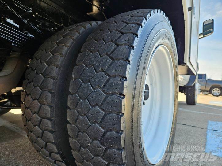RAM 5500 트럭 탑재 고소작업대