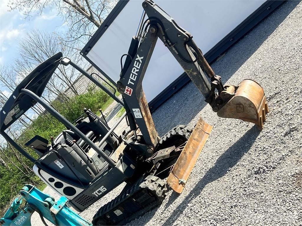 Terex TC16 소형 굴삭기 7톤 미만