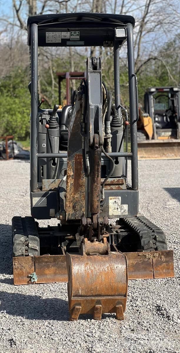 Terex TC16 소형 굴삭기 7톤 미만