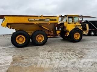 Volvo A25C 연결식 홀러