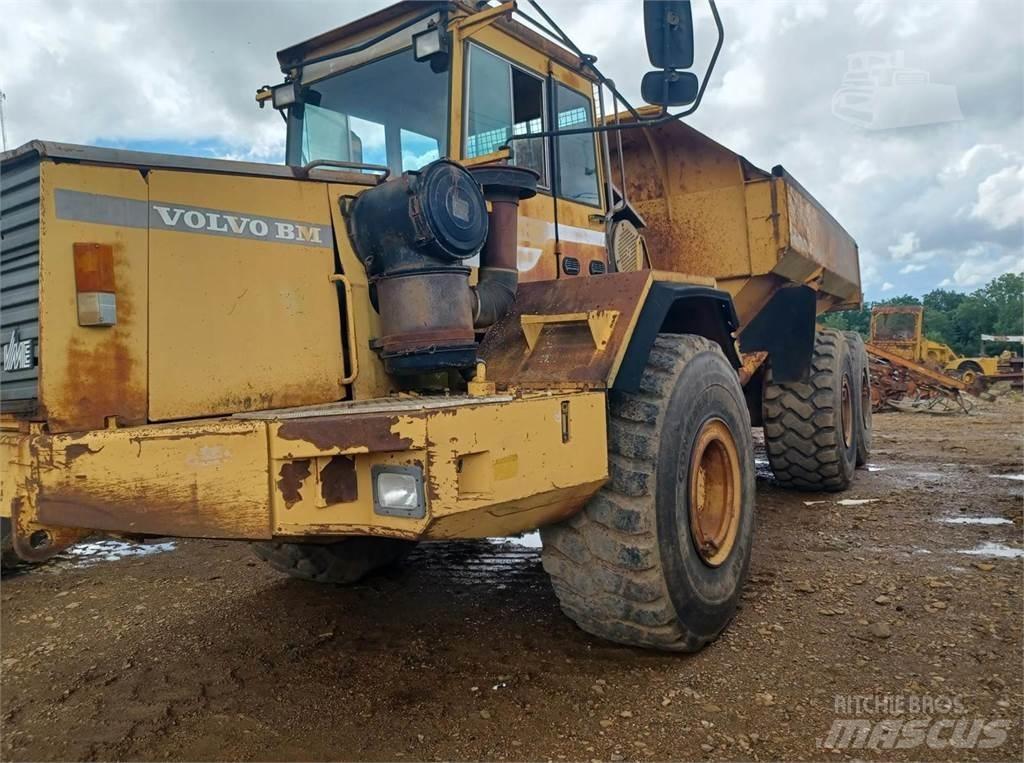 Volvo A35 패널 화물차