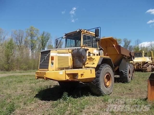 Volvo A35C 연결식 홀러