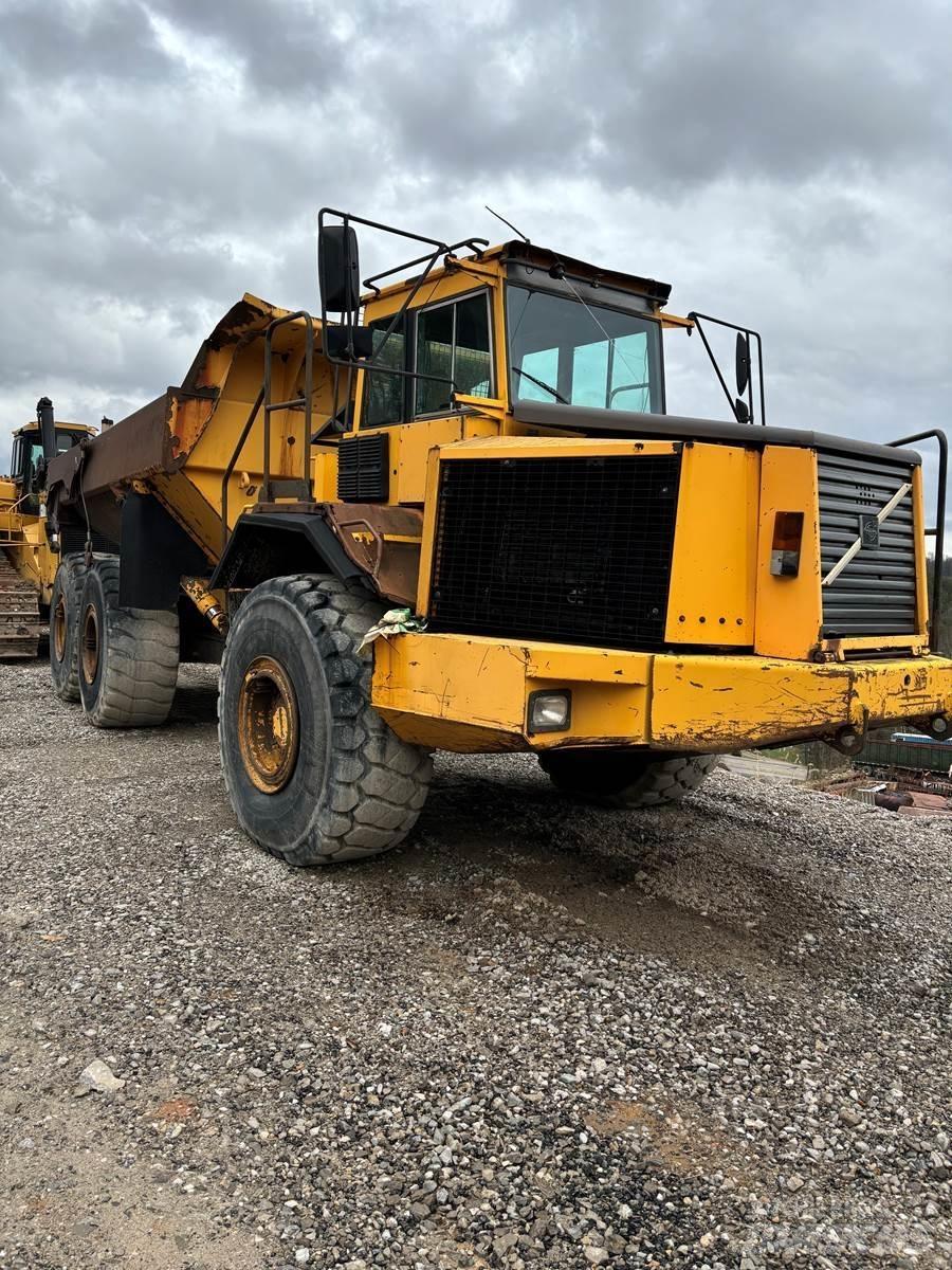 Volvo A35C 연결식 홀러