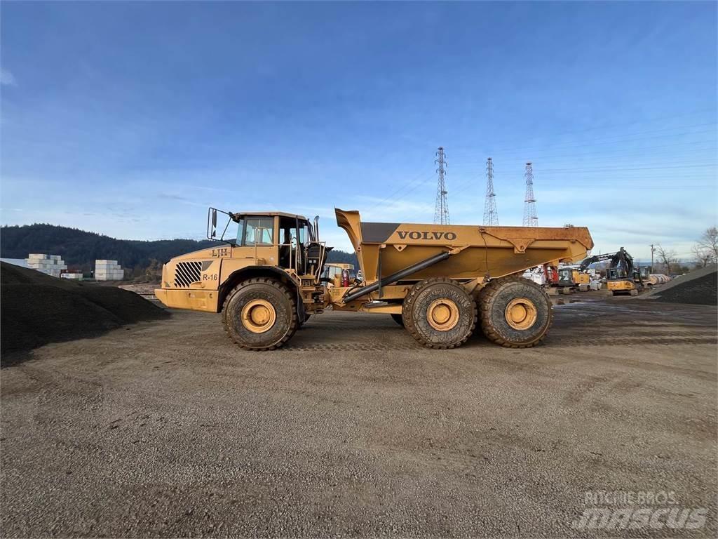 Volvo A40D 덤프 트럭