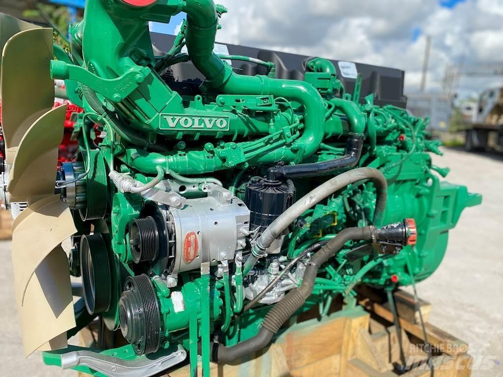 Volvo D11 엔진