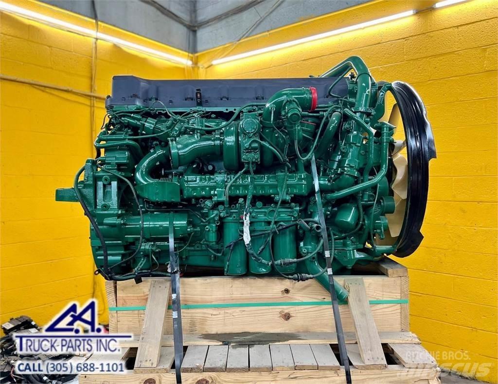 Volvo D13 엔진