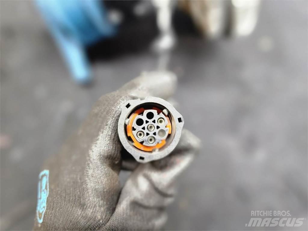 Volvo D13 운송 장비 - 기타