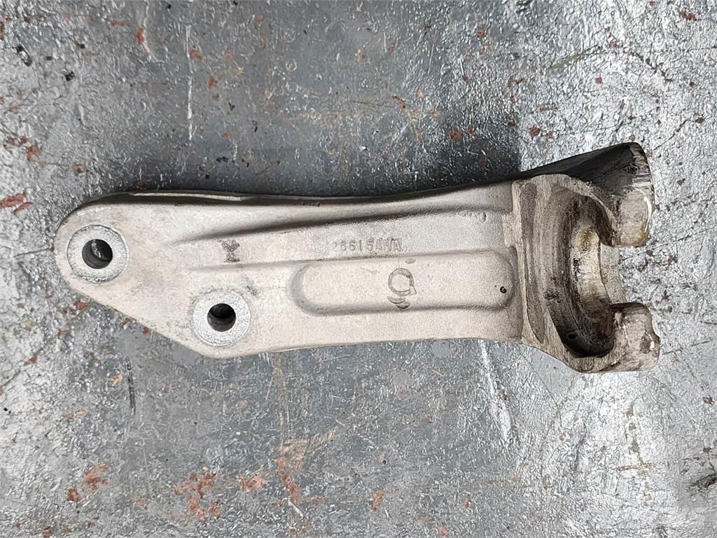 Volvo D13 라디에이터