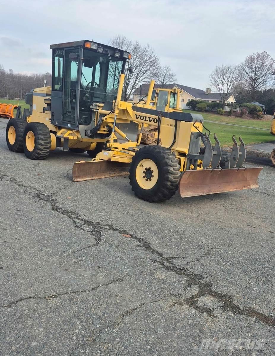 Volvo G86 그레이더