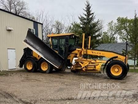 Volvo G960 그레이더