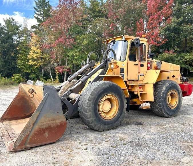Volvo L120  휠로우더