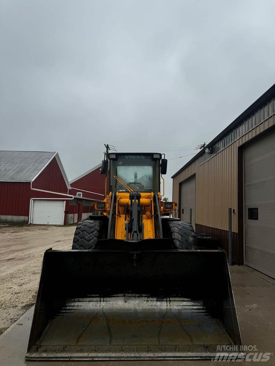 Volvo L70C  휠로우더