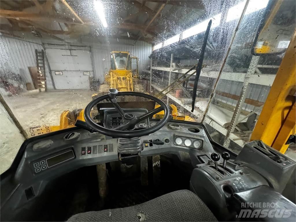 Volvo L70C  휠로우더