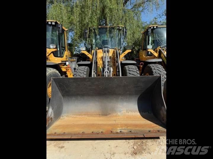 Volvo L70H  휠로우더