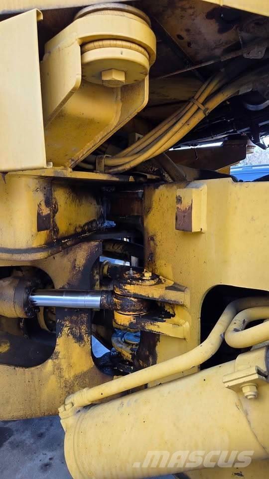 Volvo L90B  휠로우더