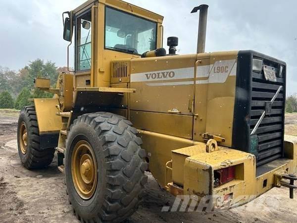Volvo L90C  휠로우더
